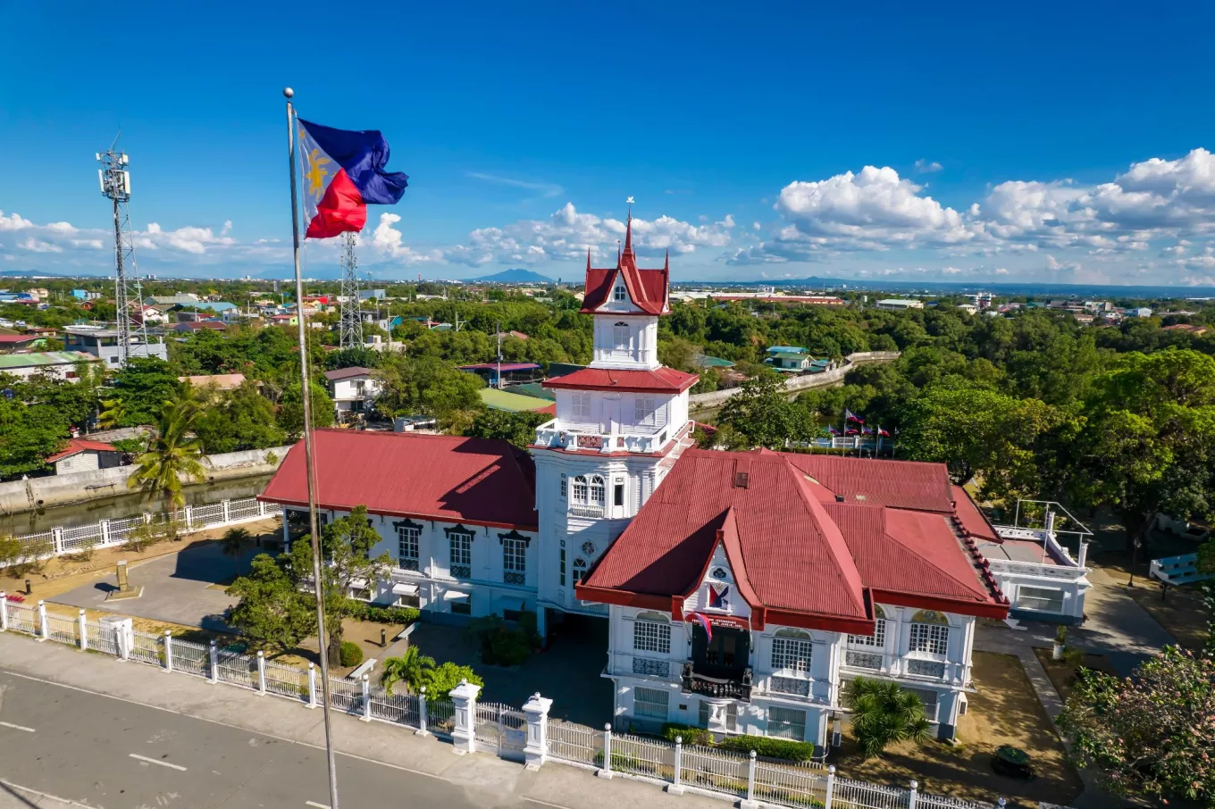 Pluxeeventures_Cavite